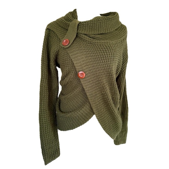 Olive Green Buttoned Women Sweater - Picture 2 of 3